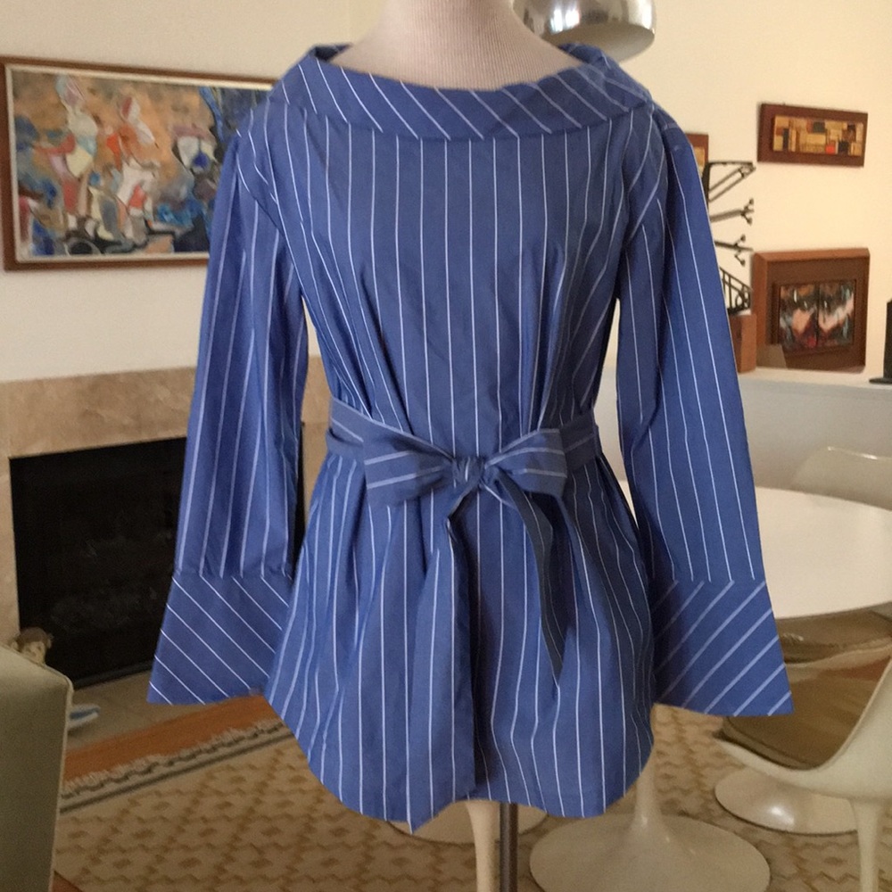 Banana republic pin stripe, belted, tunic blouse